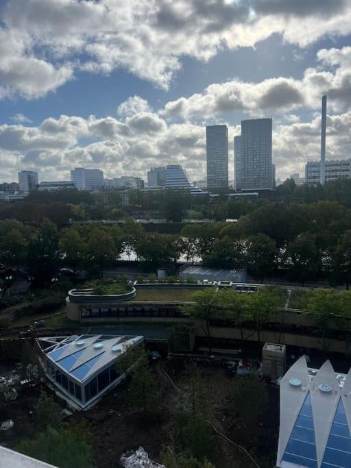 Апартаменты Tour Eiffel Terrasse Vue Seine Париж Экстерьер фото